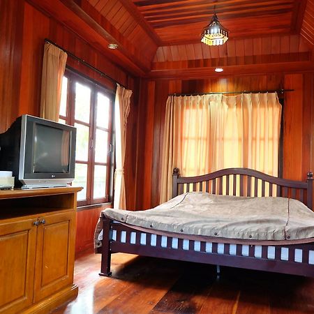 Big Tree Resort Кампхэнгпхет Экстерьер фото
